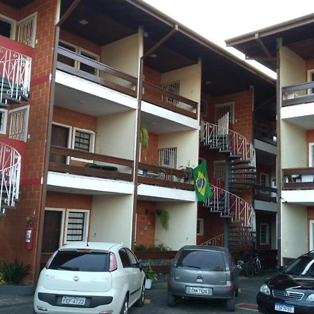 Apartamento 5 No Condominio Marina V Ubatuba Bagian luar foto